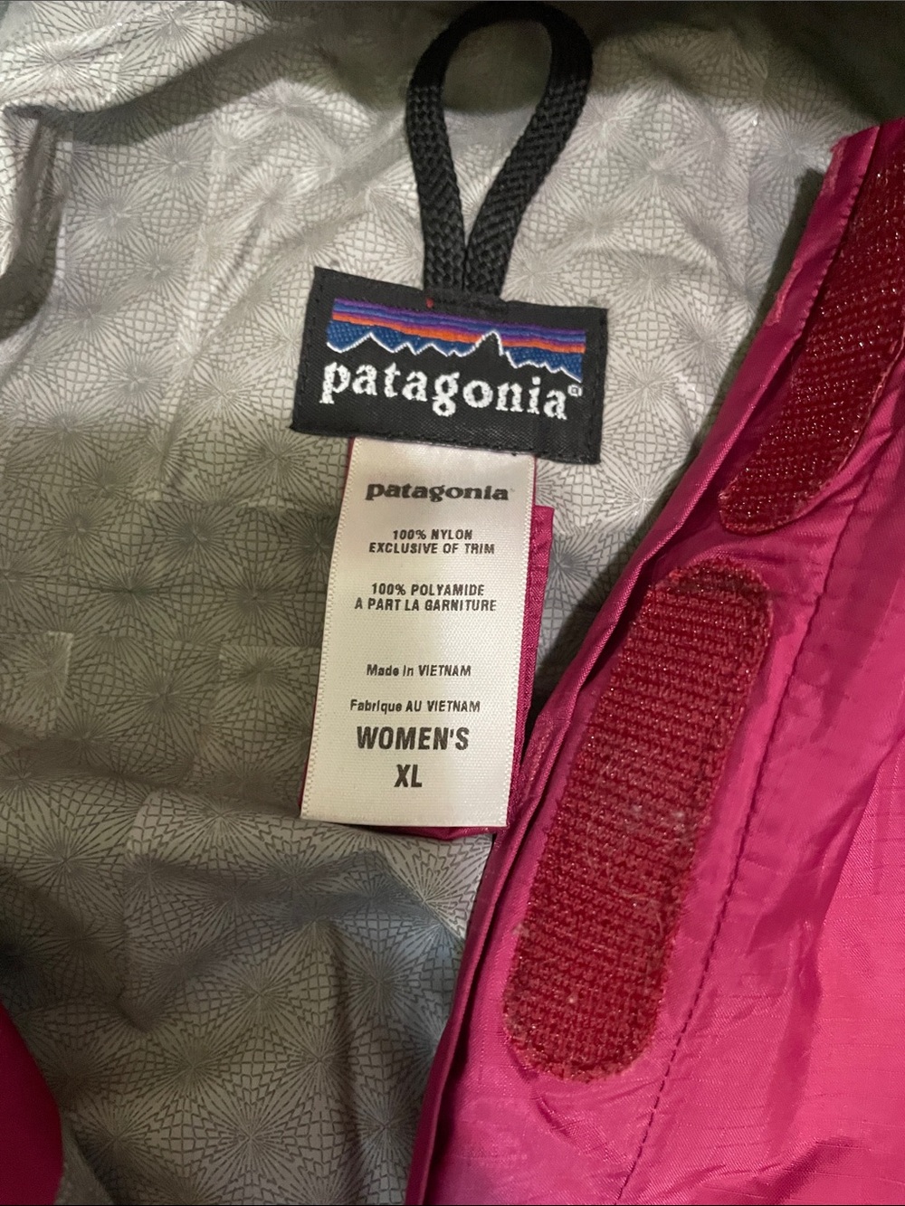 Patagonia Women's Raspberry Hooded Rain Shell Jacket - Picture 3 of 5
